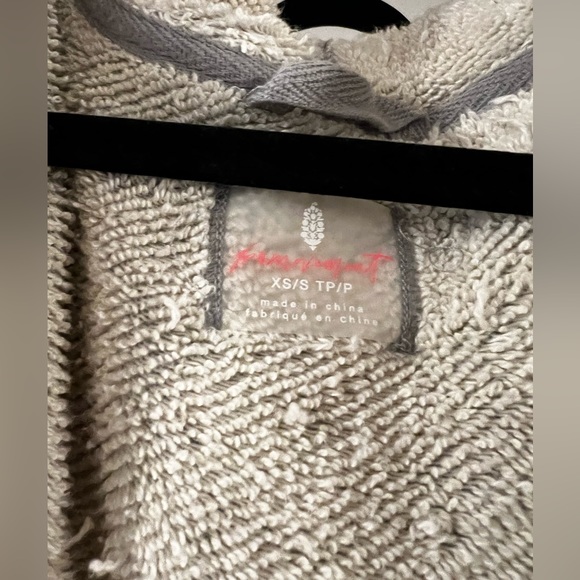 Free Spirit Zip Up - Picture 5 of 8